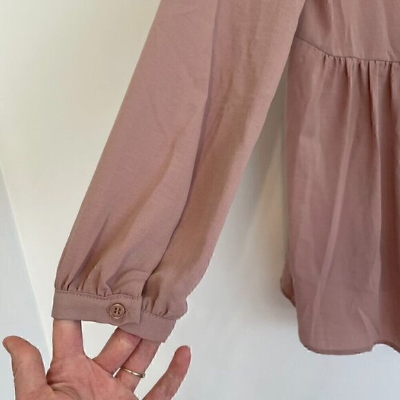 RO&DE ANTHROPOLOGIE Mauve Pink ish Crochet Lace Long Sleeve Boho Peasant Blouse - Picture 15 of 16